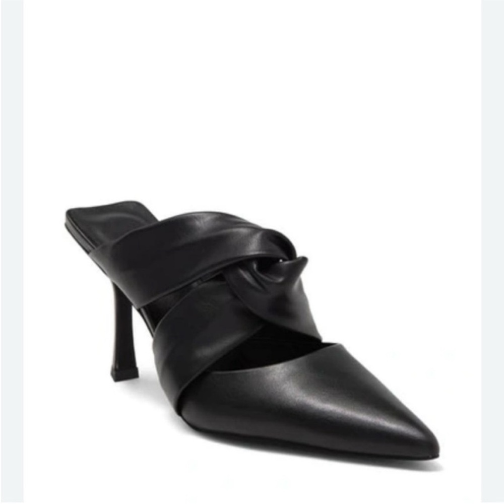 Jeffrey Campbell Black Pointed Toe Heels
